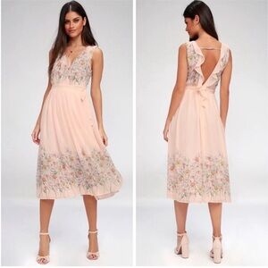 Astr The Label Bristol Blush Pink Floral Midi Dress Small